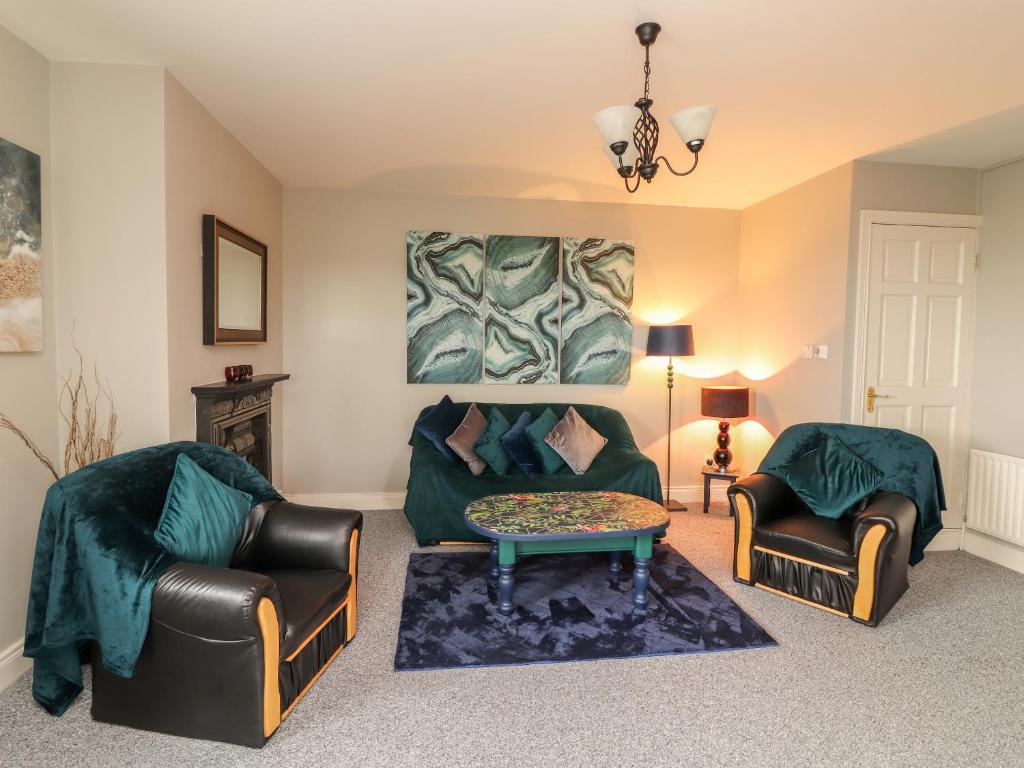 Sea View Lodge room 4